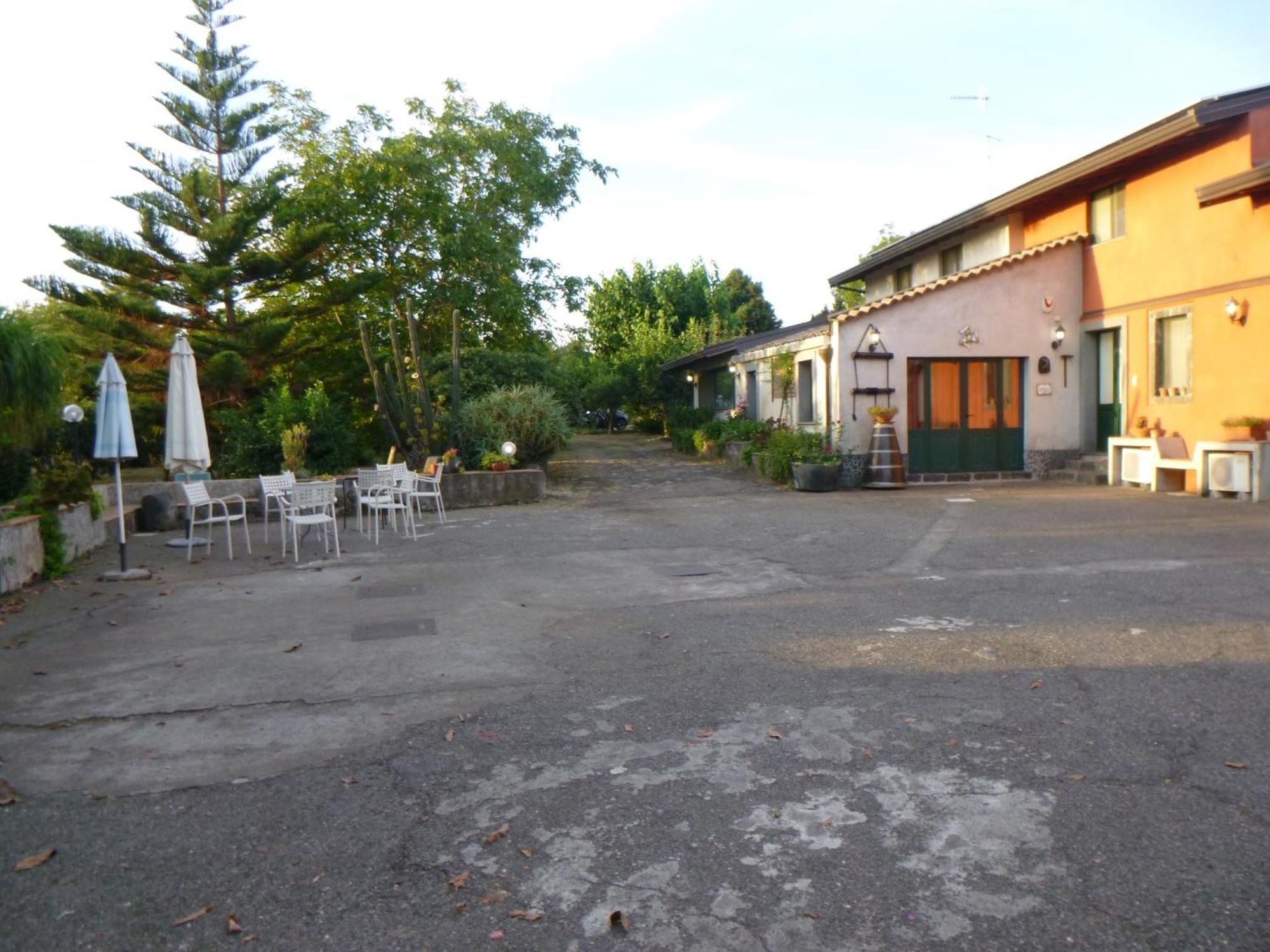 加里Baglio Delle Rose住宿加早餐旅馆 外观 照片